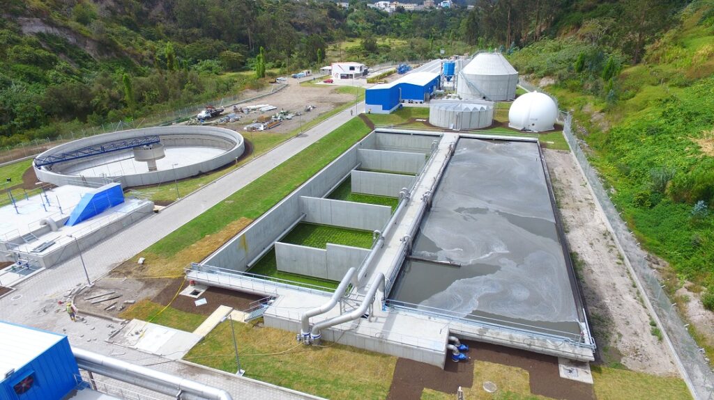 Plantas de Tratamiento de Aguas Residuales en Ecuador: Un Análisis ...